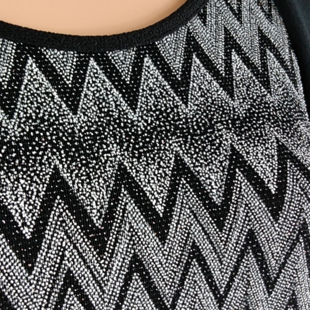 *Jkla petites, black open cardigan with‎ sewn in tank Chevron Pattern WMNS SP - Picture 4 of 8